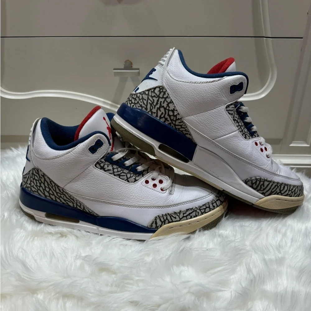 Nike Jordan 3 Retro Men’s size 9.5
